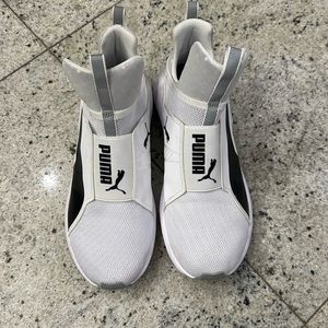 Puma Fierce Core sneakers